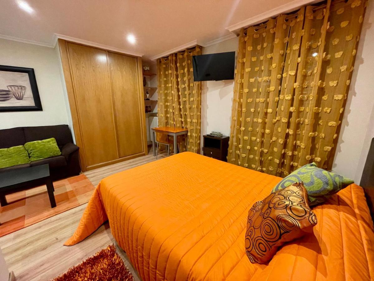 Apartamentos Ronda Vigo Eksteriør bilde