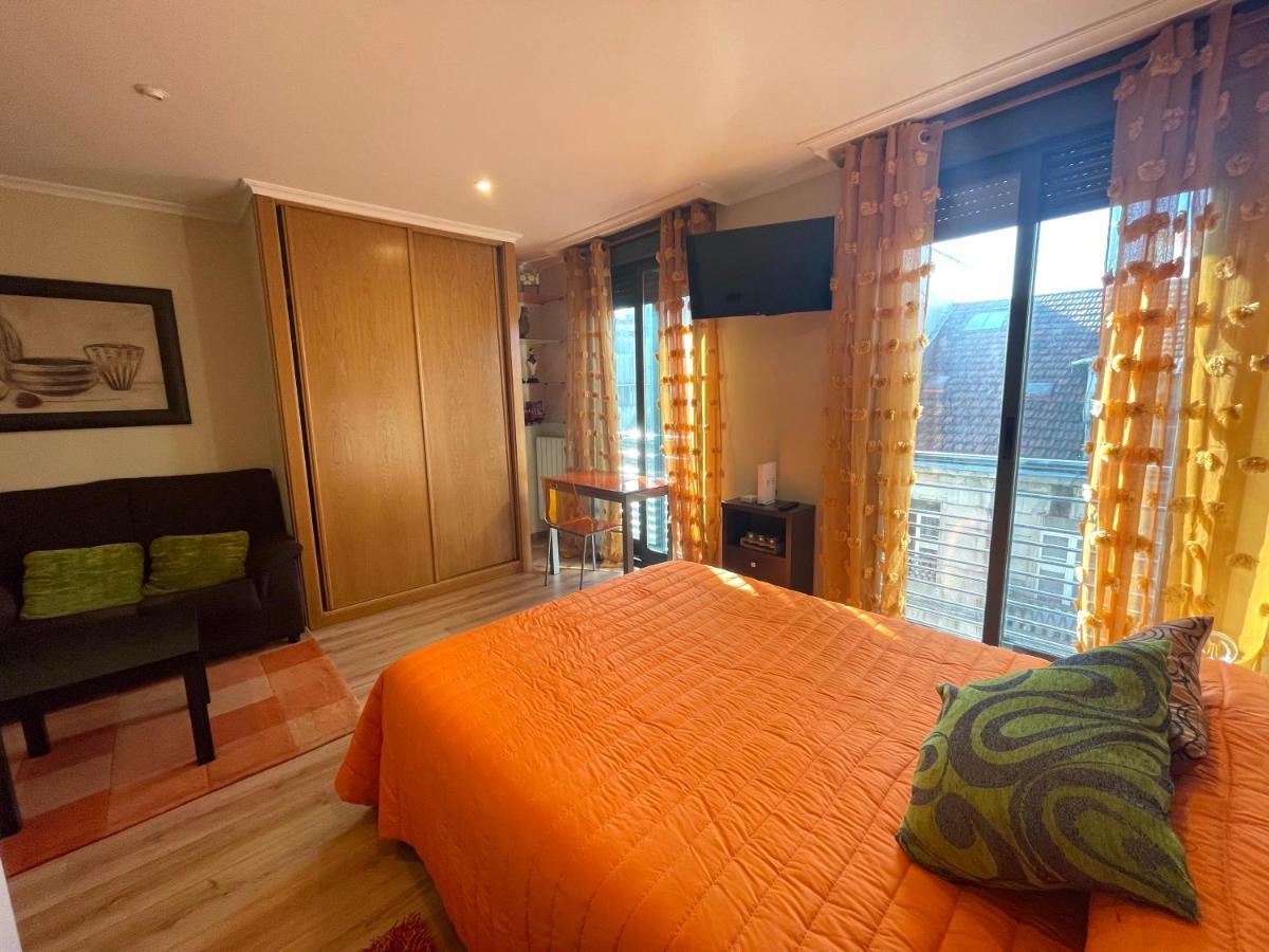 Apartamentos Ronda Vigo Eksteriør bilde